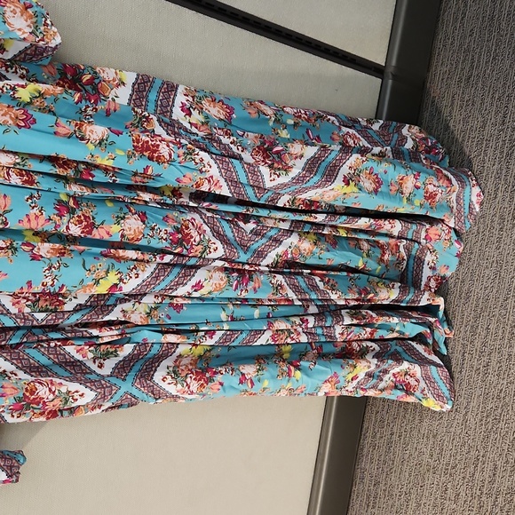 Torrid Smocked Challis Maxi Dress Size 3 - Picture 15 of 16
